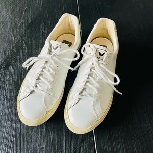 Veja Shoes